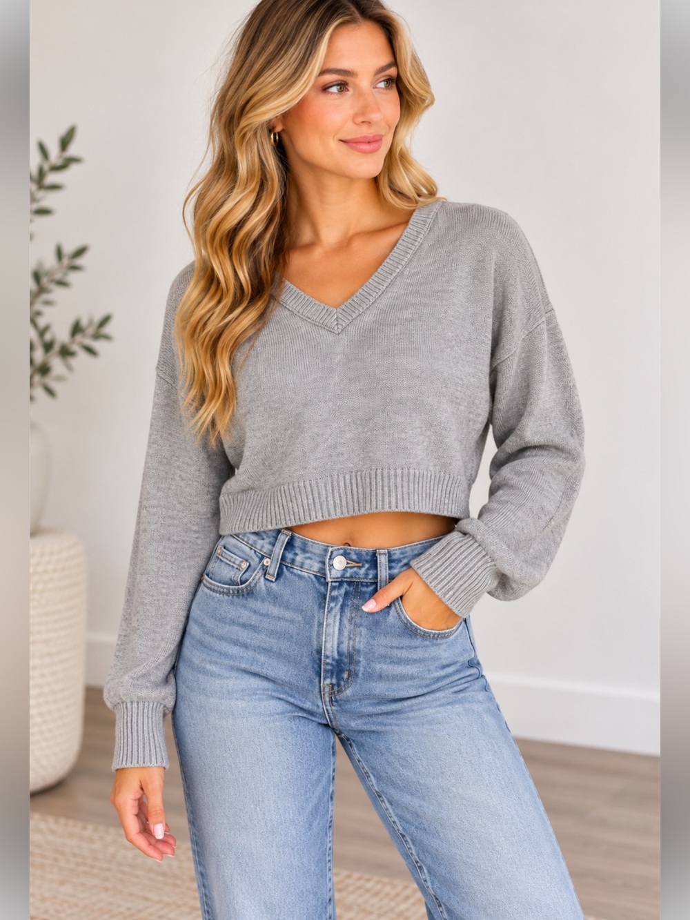 L.A. Hearts Size Small Gray V Neck Cropped Knit Sweater Wool Blend